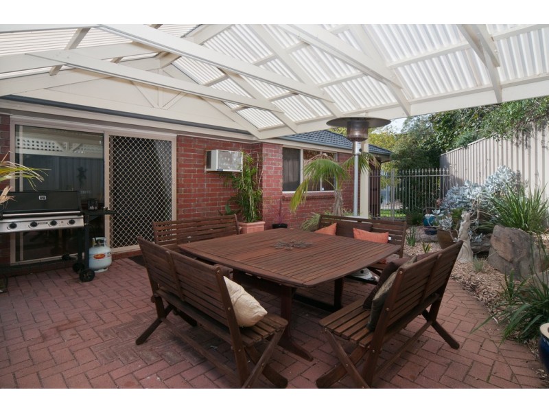 72 The Oaks Parade, Aberfoyle Park SA 5159