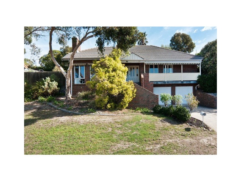 13 Elgin Way, Flagstaff Hill SA 5159