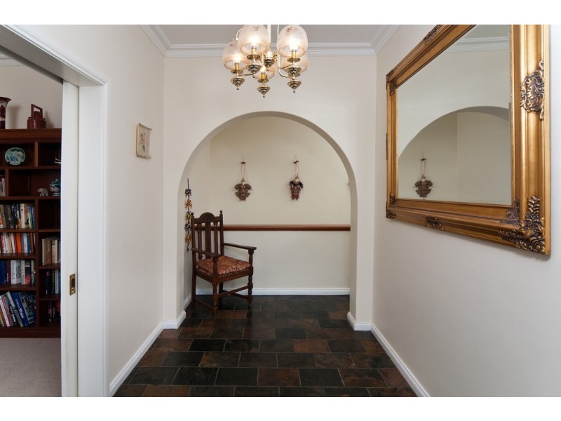 13 Elgin Way, Flagstaff Hill SA 5159