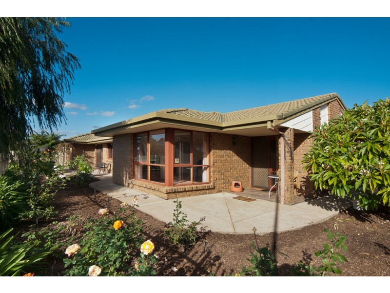 2 Buttercup Grove, Morphett Vale SA 5162