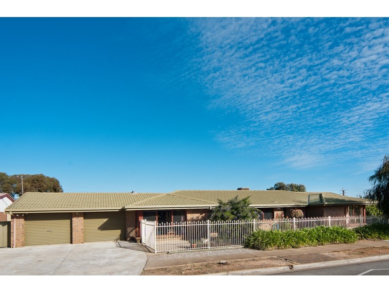 2 Buttercup Grove, Morphett Vale SA 5162
