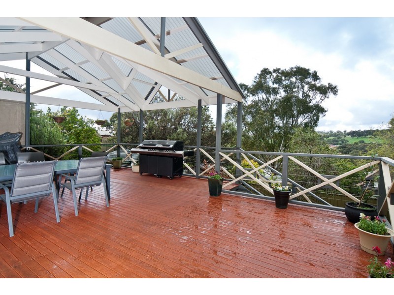 5 Goldfinch Place, Flagstaff Hill SA 5159