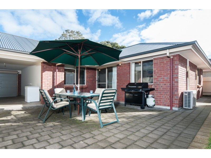 18 Vienna Avenue, Aberfoyle Park SA 5159