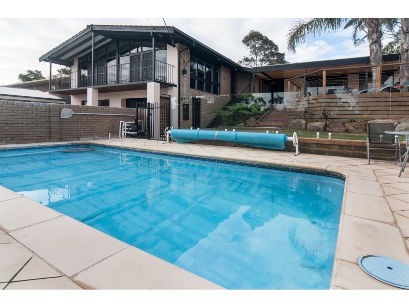 13 Ernest Crescent, Happy Valley SA 5159