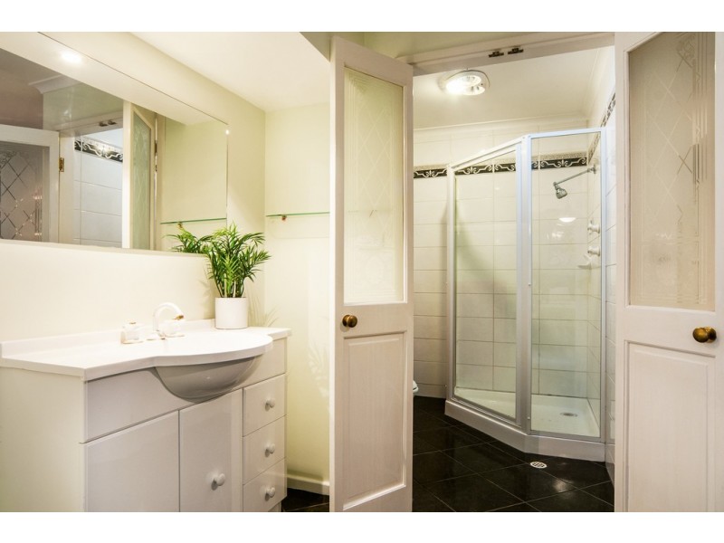 13 Ernest Crescent, Happy Valley SA 5159