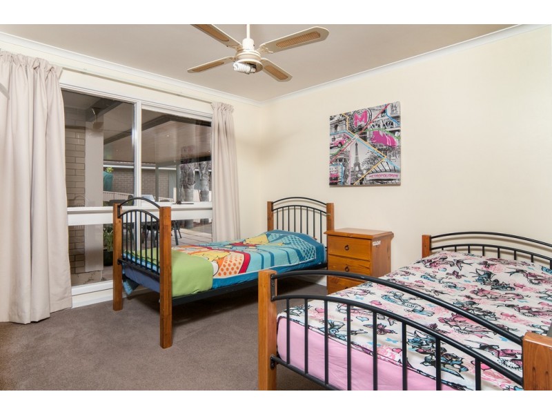 13 Ernest Crescent, Happy Valley SA 5159