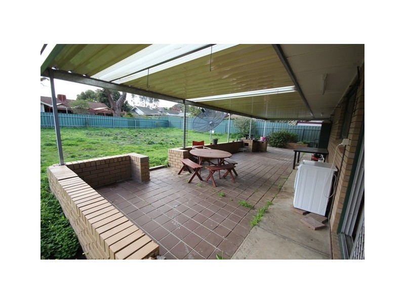 189 Black Road, Flagstaff Hill SA 5159