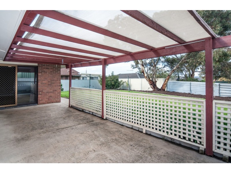 4 Buttercup Grove, Morphett Vale SA 5162