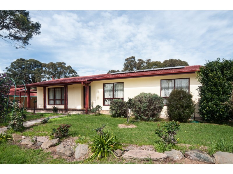 32 Gorelon Drive, Flagstaff Hill SA 5159