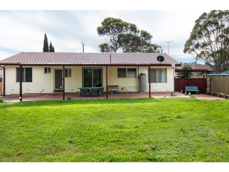 32 Gorelon Drive, Flagstaff Hill SA 5159