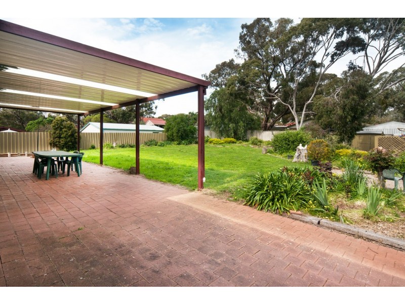 32 Gorelon Drive, Flagstaff Hill SA 5159