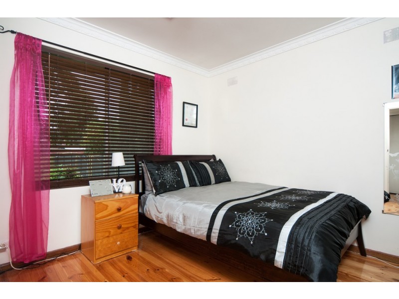 32 Gorelon Drive, Flagstaff Hill SA 5159