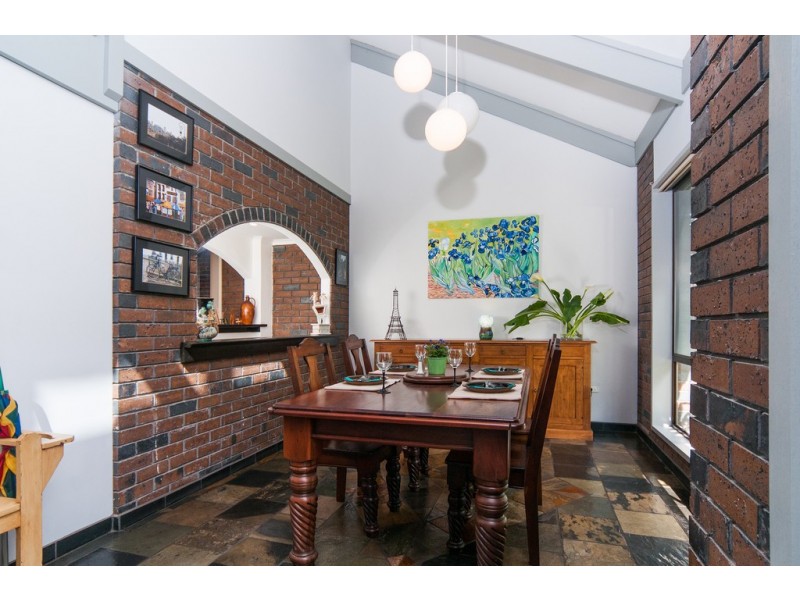 9 Abiona Street, Flagstaff Hill SA 5159