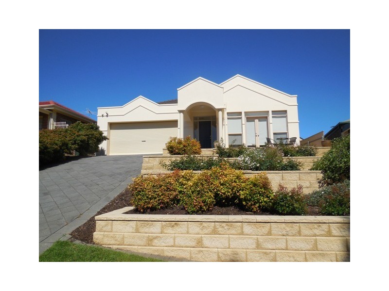48 Sandalwood Crescent, Flagstaff Hill SA 5159