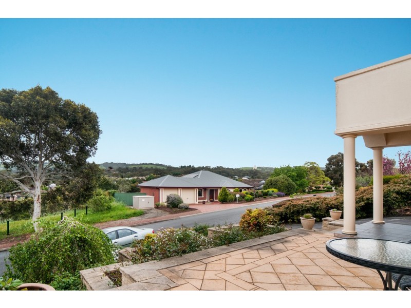 48 Sandalwood Crescent, Flagstaff Hill SA 5159