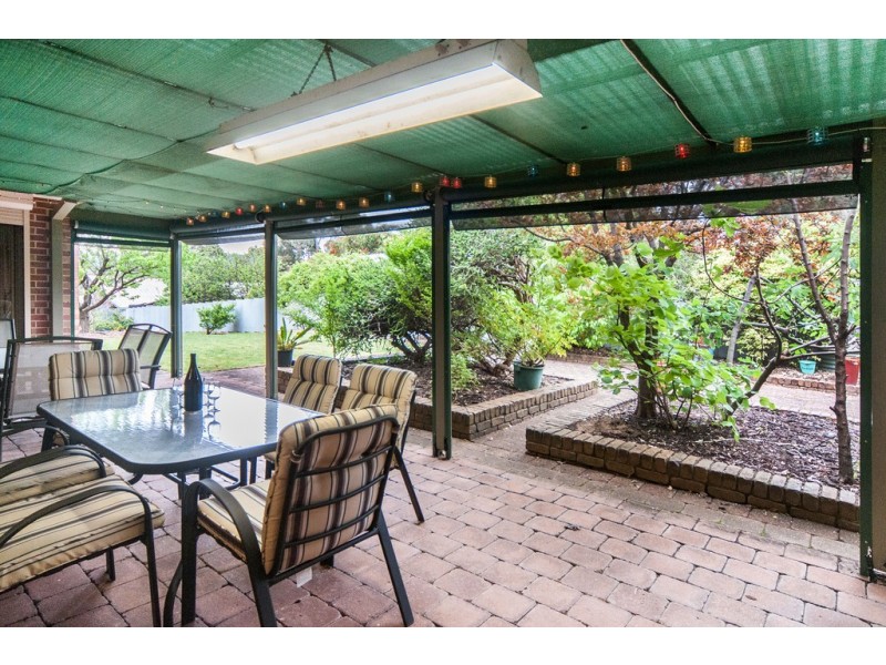 7 Oakridge Road, Aberfoyle Park SA 5159