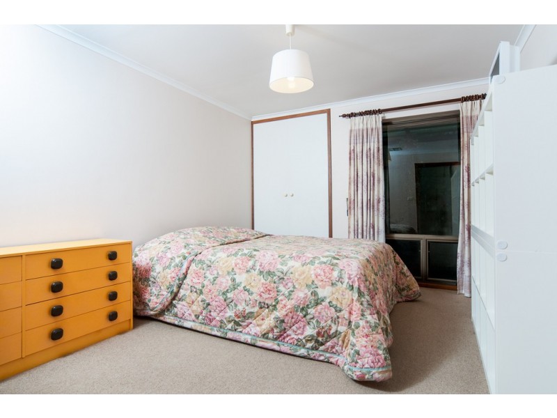 7 Oakridge Road, Aberfoyle Park SA 5159