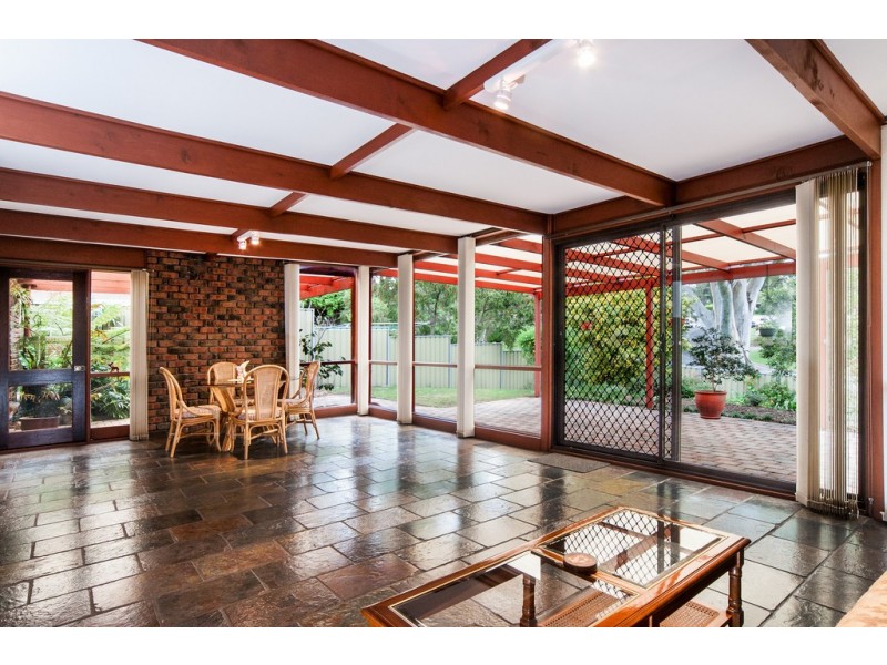 26 Banksia Road, Aberfoyle Park SA 5159