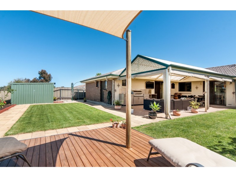 27 Campus Drive, Aberfoyle Park SA 5159