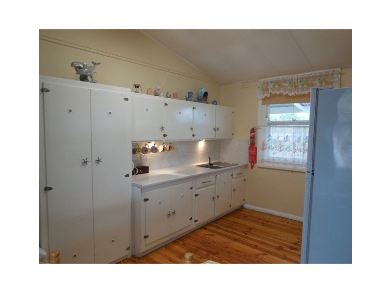 22 Cooper Street, Clinton SA 5570