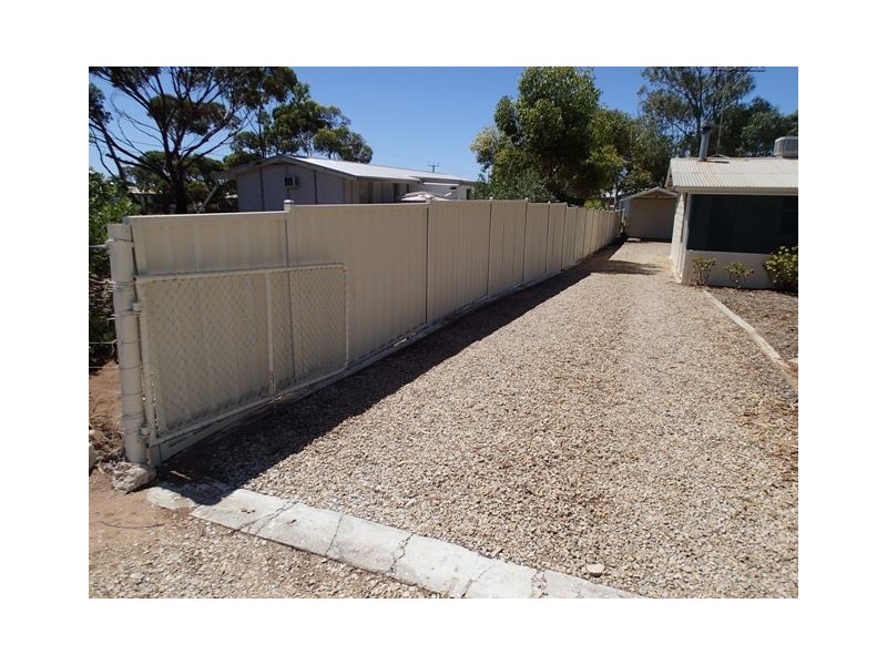 22 Cooper Street, Clinton SA 5570