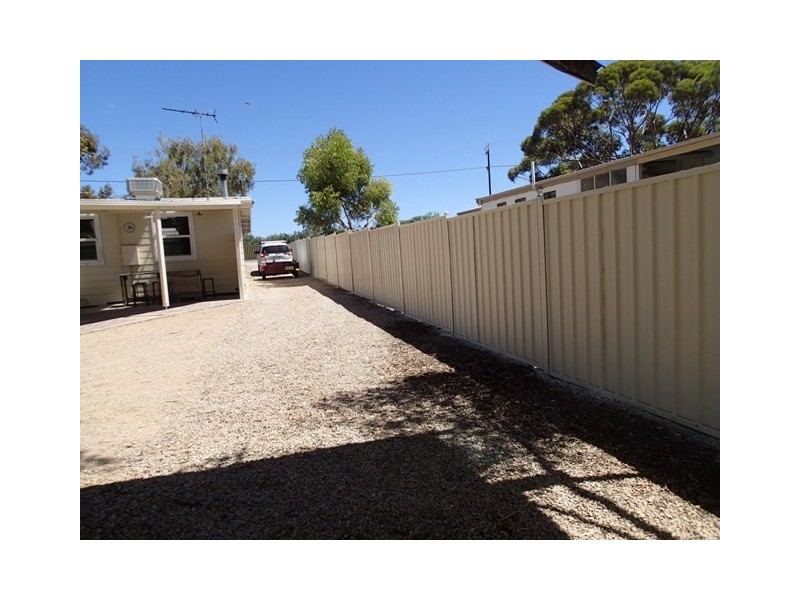 22 Cooper Street, Clinton SA 5570