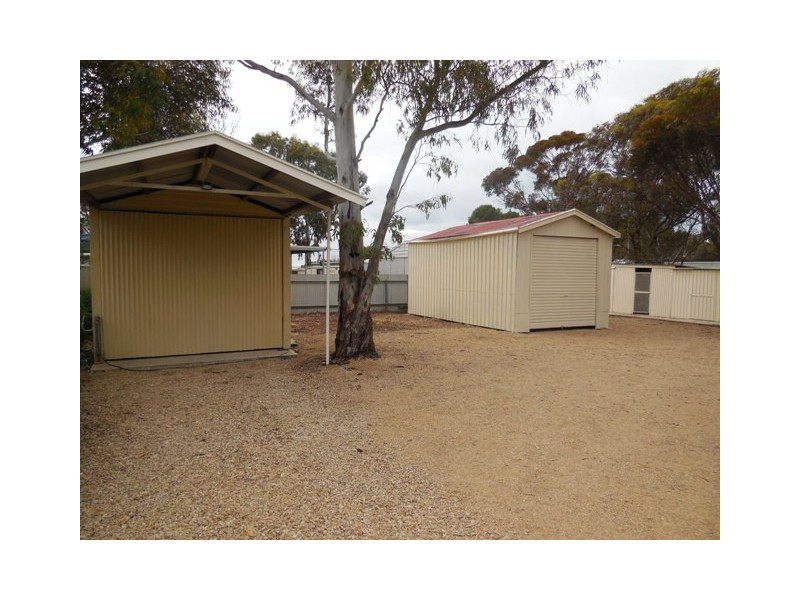 22 Cooper Street, Clinton SA 5570