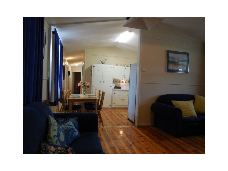 22 Cooper Street, Clinton SA 5570
