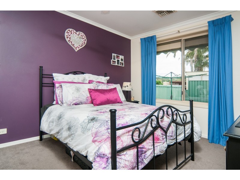 16 Glen Eyre Court, Aberfoyle Park SA 5159