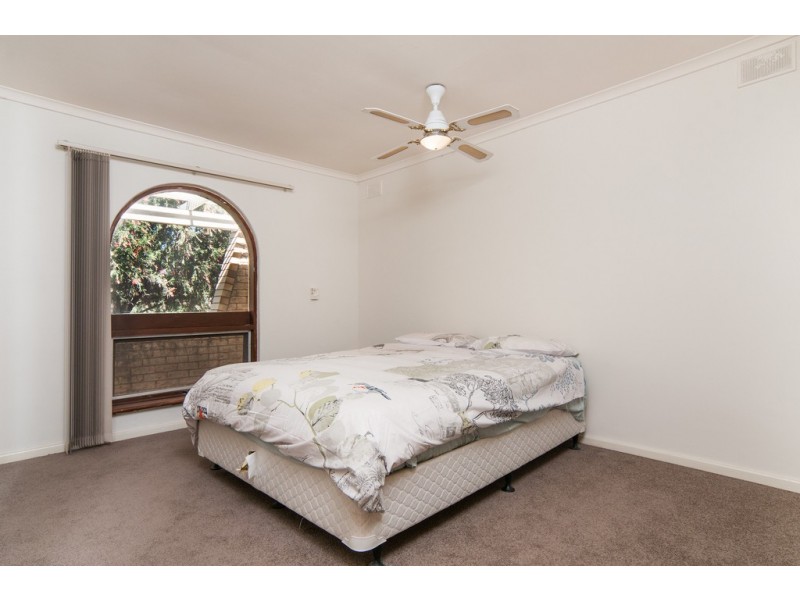 2 Holmes Court, Flagstaff Hill SA 5159