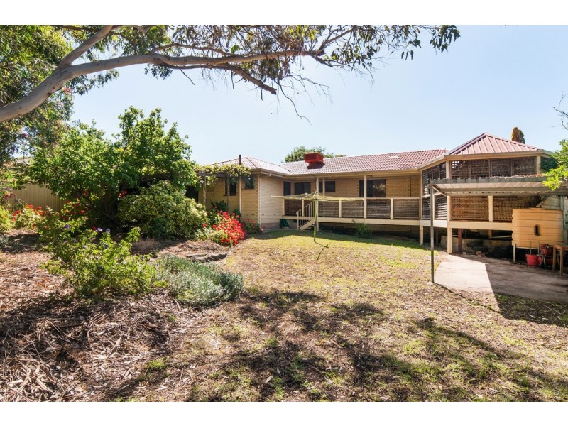 2 Holmes Court, Flagstaff Hill SA 5159