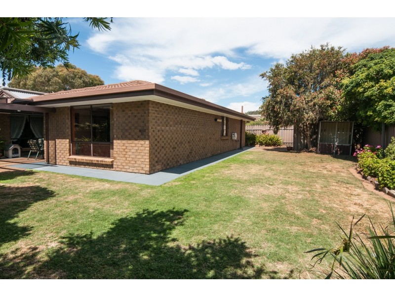 44 Monaco Circuit, Aberfoyle Park SA 5159