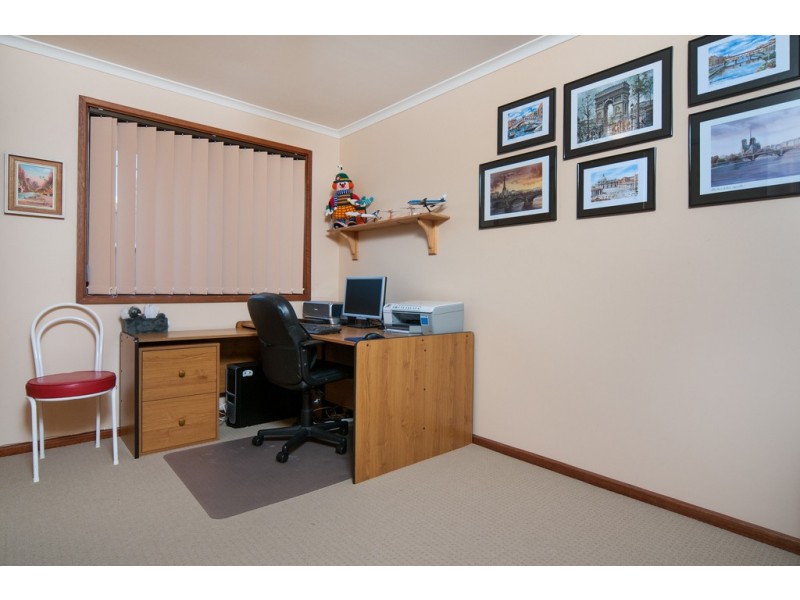 44 Monaco Circuit, Aberfoyle Park SA 5159