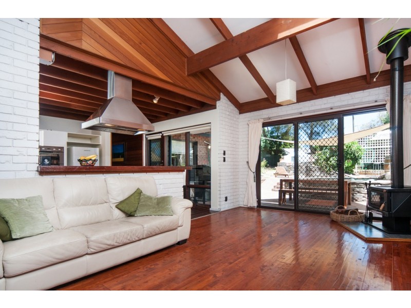 2 Witton Street, Flagstaff Hill SA 5159