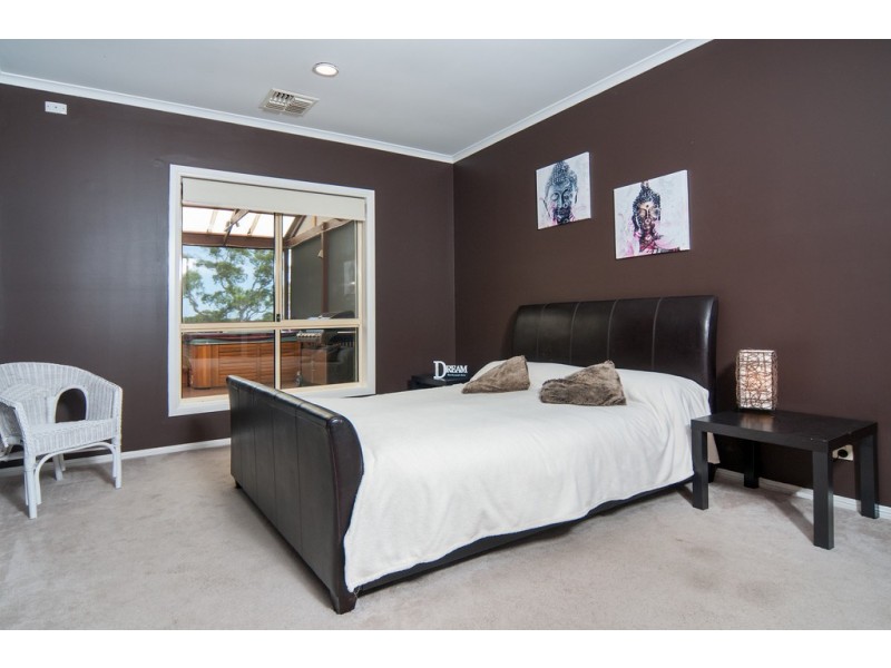 115 Homestead Drive, Aberfoyle Park SA 5159