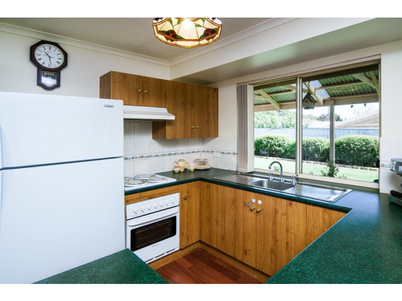 24 Montpelier Street, Woodcroft SA 5162