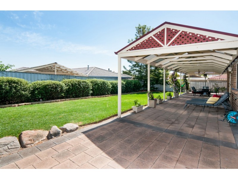 24 Montpelier Street, Woodcroft SA 5162