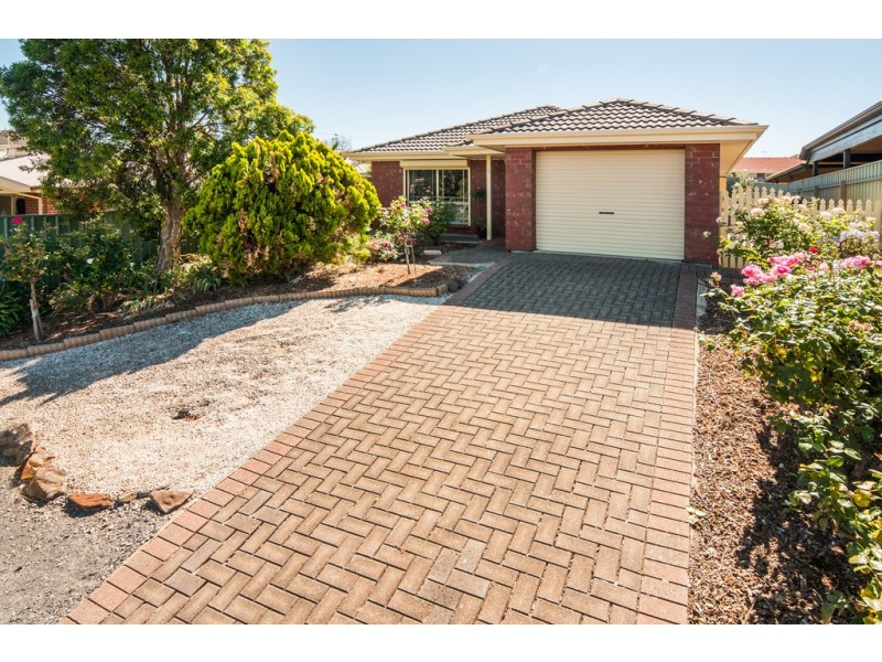 8 Melrose Court, Happy Valley SA 5159