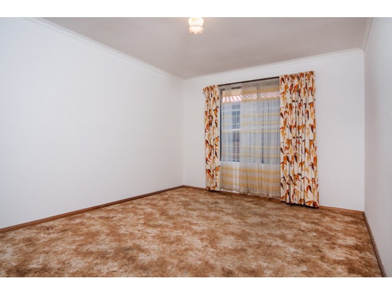 30 Sherwood Avenue, Happy Valley SA 5159