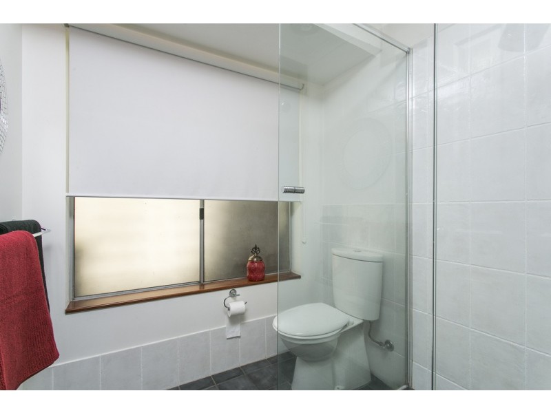 24 Horseshoe Drive, Aberfoyle Park SA 5159