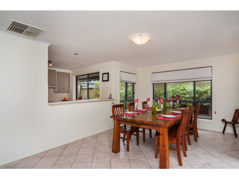16 Monaco Circuit, Aberfoyle Park SA 5159