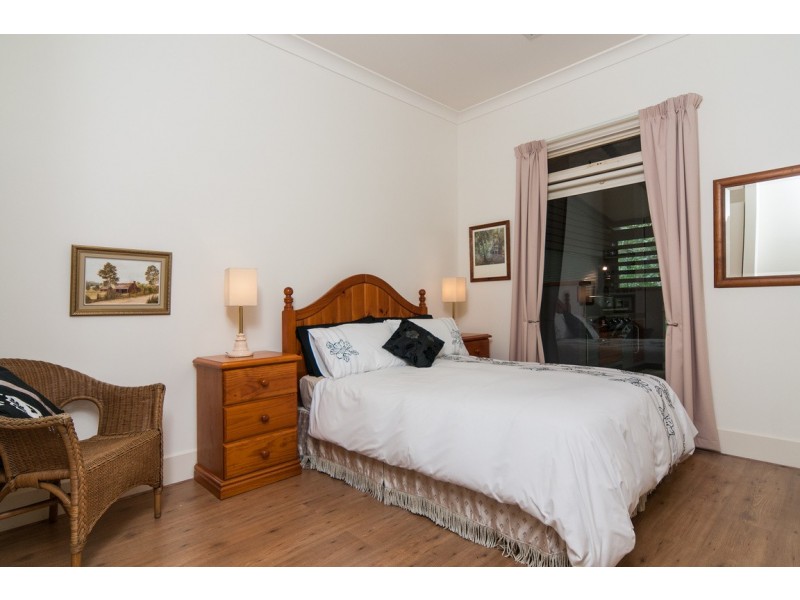 13 Nicholas Walk, Aberfoyle Park SA 5159