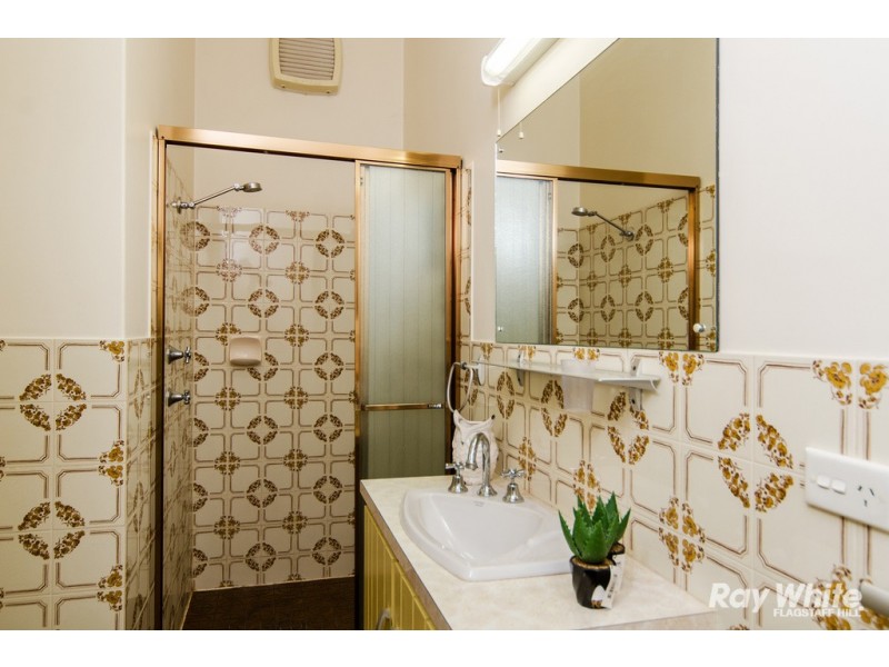 19 Lulworth Place, Flagstaff Hill SA 5159