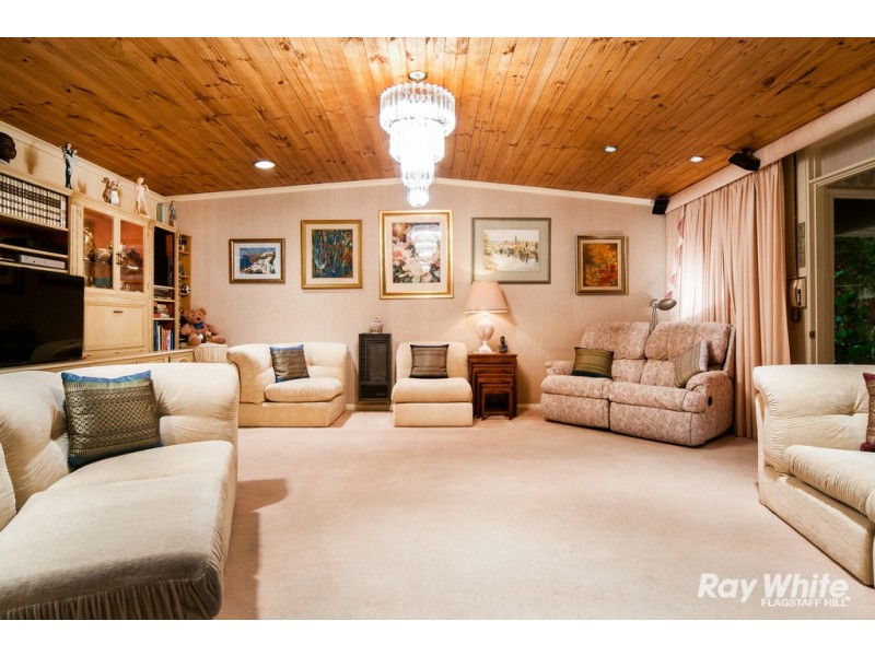 5 Ernest Crescent, Happy Valley SA 5159