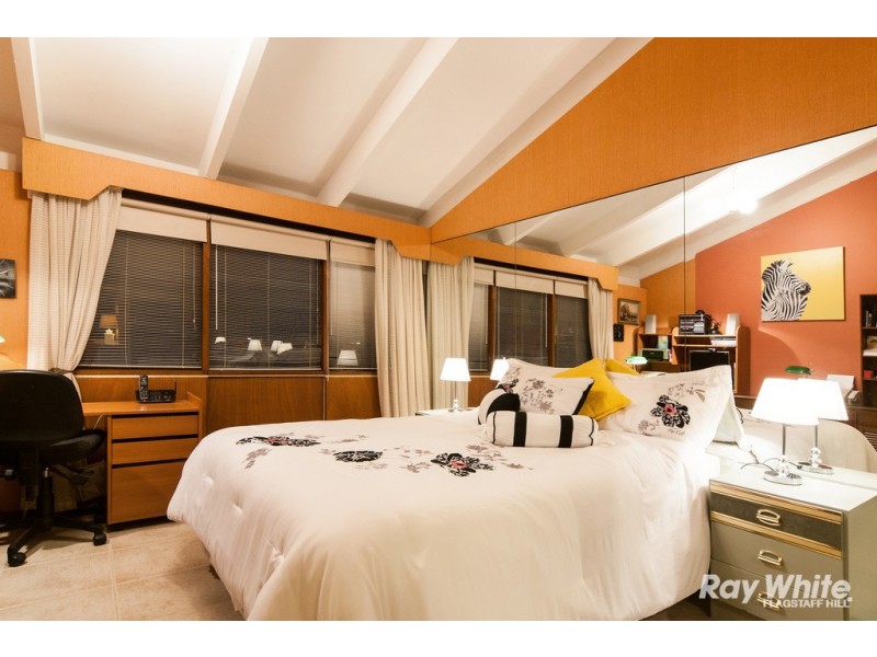 5 Ernest Crescent, Happy Valley SA 5159