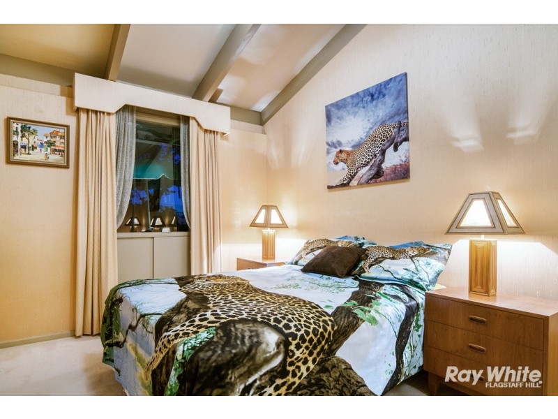 5 Ernest Crescent, Happy Valley SA 5159