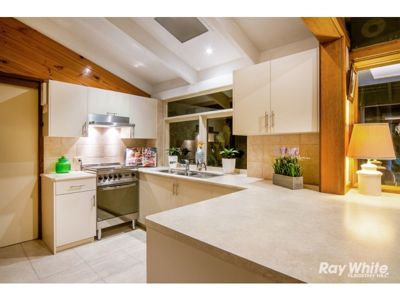 5 Ernest Crescent, Happy Valley SA 5159