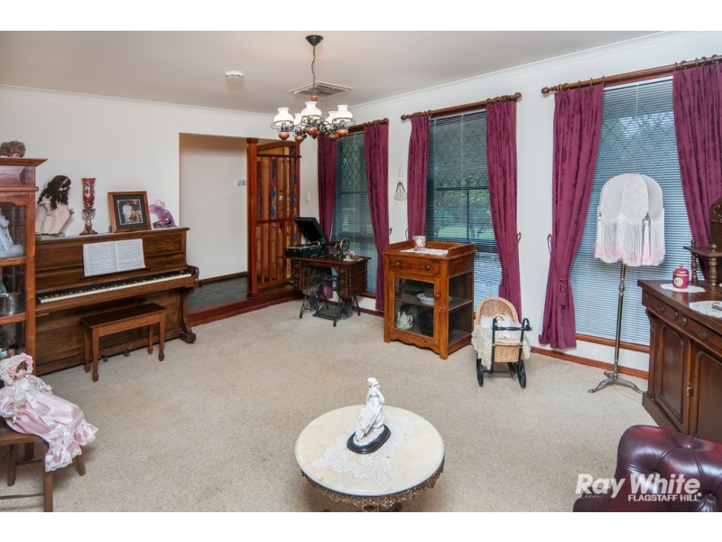 21 Buccaneer Drive, Seaford Rise SA 5169