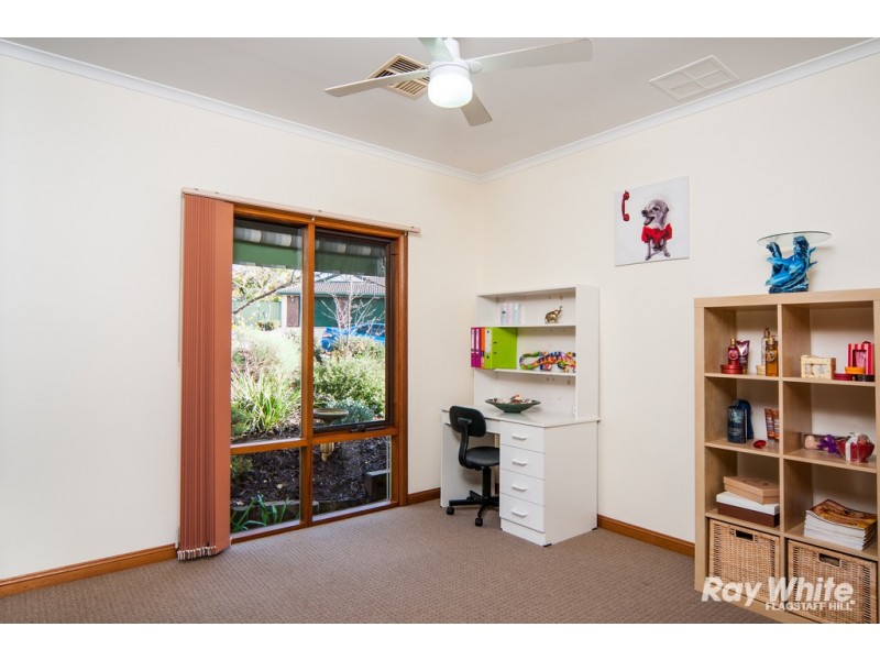 11 Goss Road, Aberfoyle Park SA 5159
