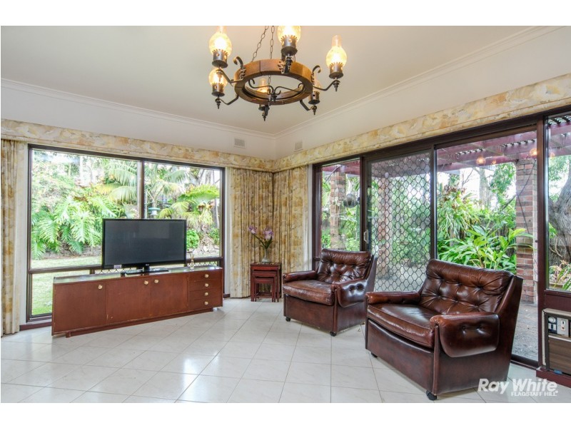 24 Vynland Drive, Flagstaff Hill SA 5159